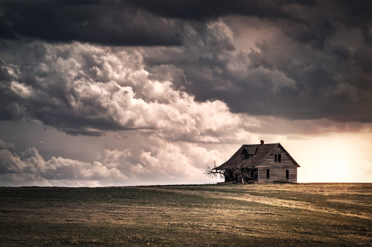 Chasing Light and Storm: The Art of Weather Photography