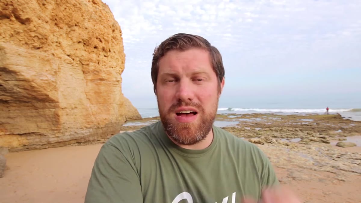 Creator references error from previous lens review video