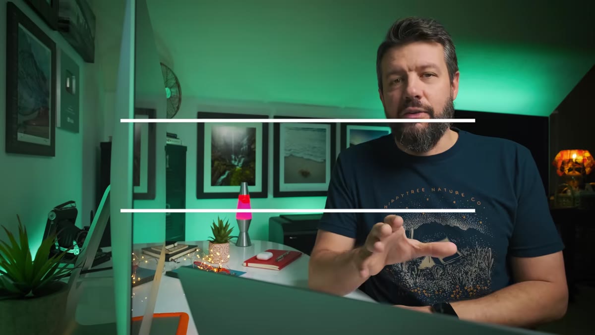 Example image with multiple competing subjects pulling viewer attention