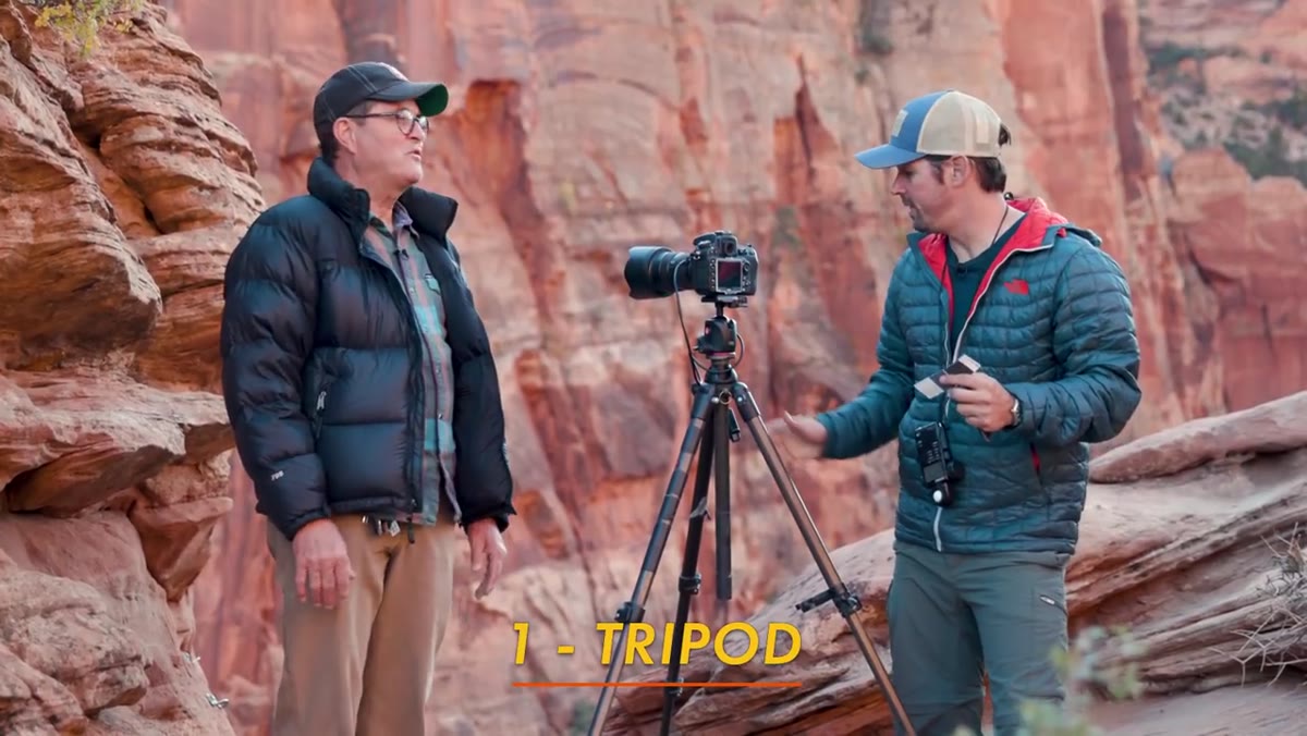 Shane and JP discussing tripod use on Zion trail