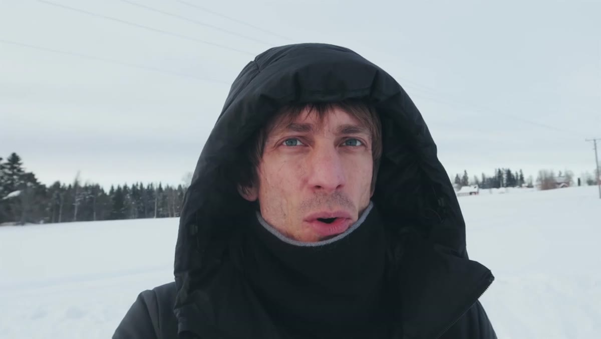 Tucker describing low winter sun cutting through atmosphere