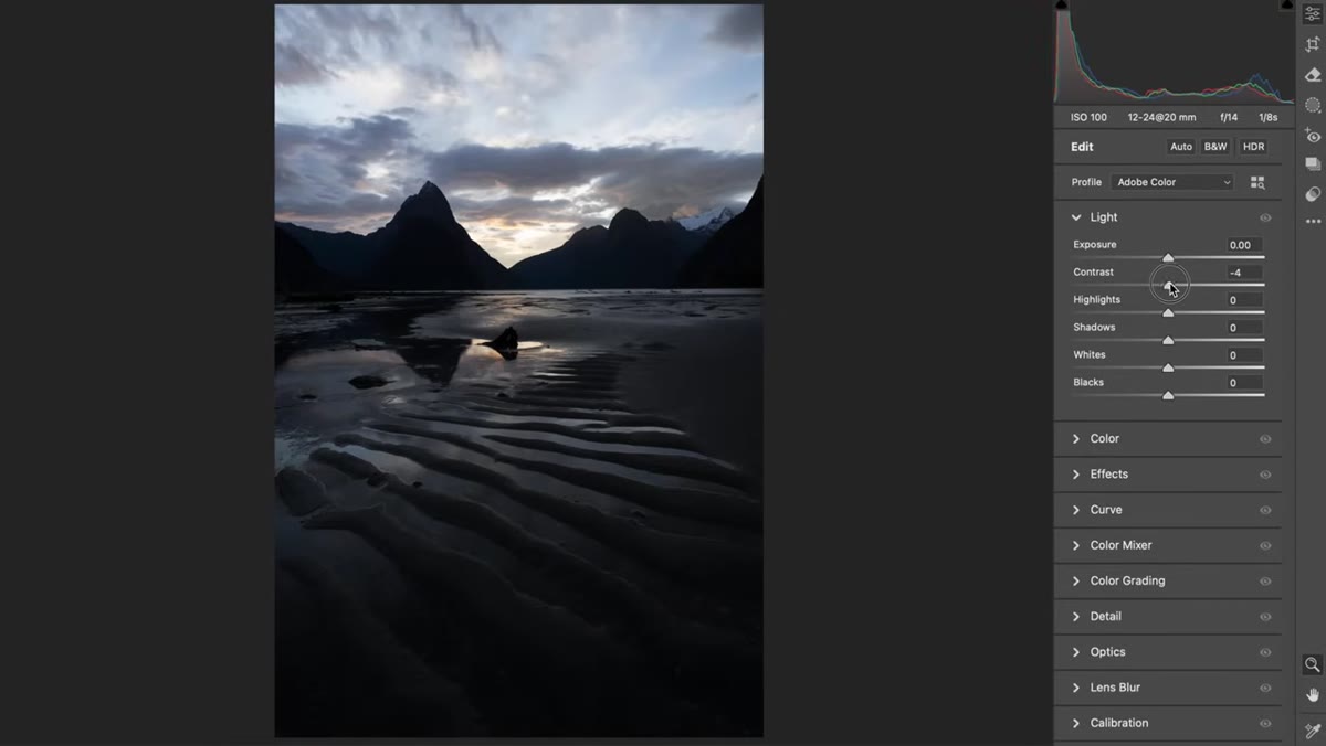 Distant mountains losing depth as global contrast increases