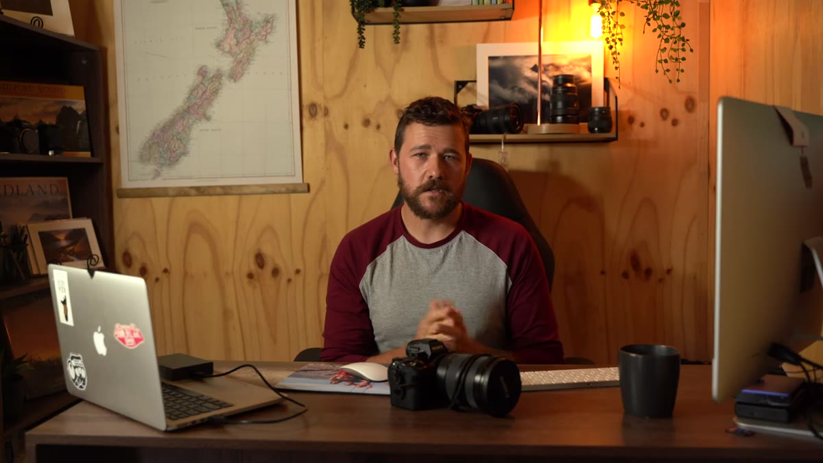 Histogram displayed on camera showing highlights clipping on right edge